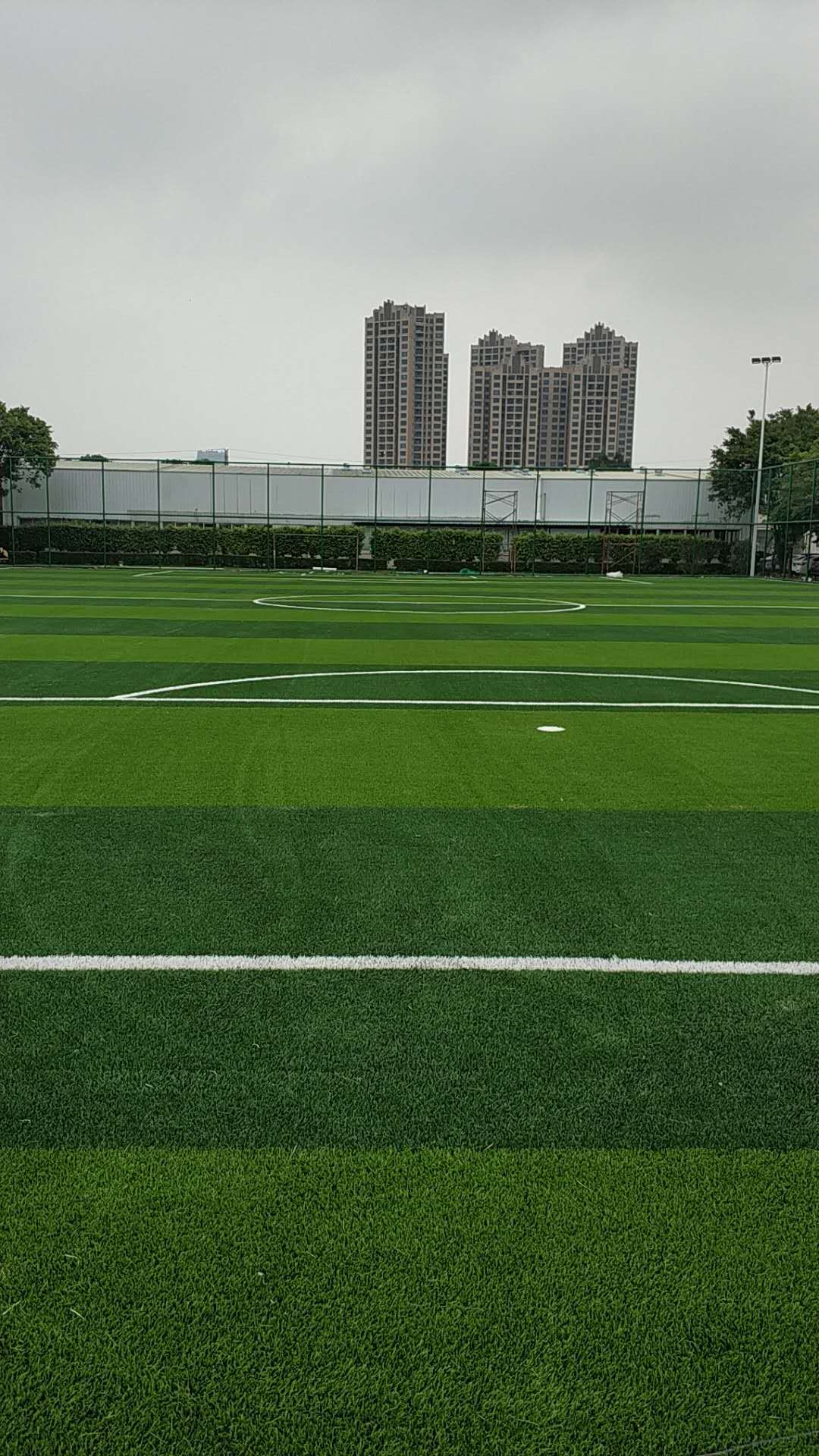 佛山順德美的空調(diào)工廠足球場地